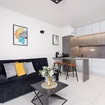 Modern Old Town Cracow By Renters Apartamento Cracovia