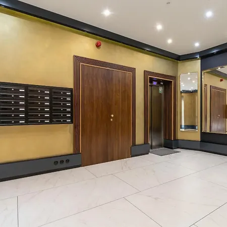 Apartment Modern Old Town Cracow By Renters Krakow
